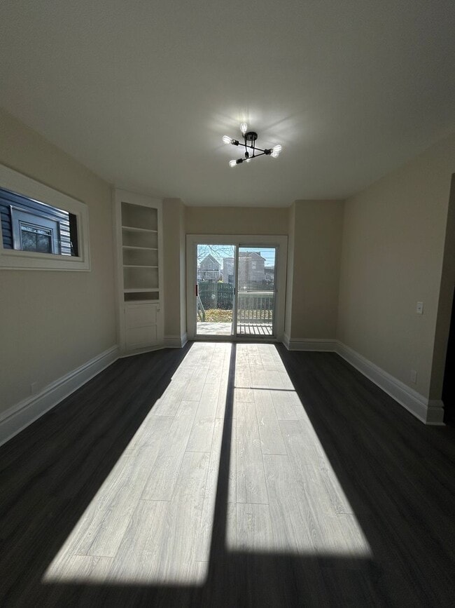 Photo - 1179 Atcheson St