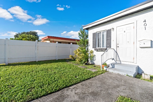 Photo - 401 NW 16th Ave Unidad Apt S