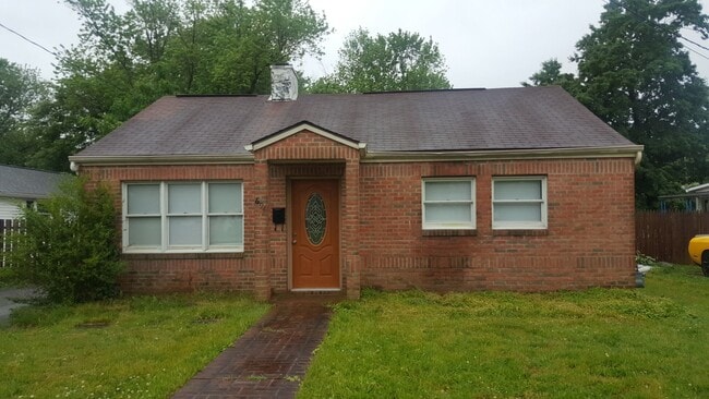 Building Photo - 3 bedroom, 2 bath single family home in Ab...