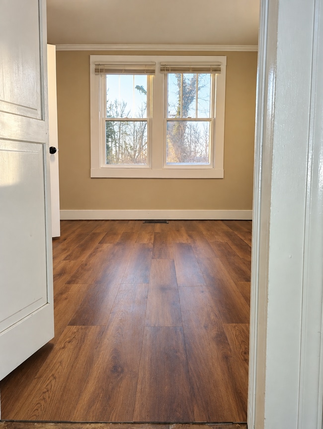 808 Harrisburg Dr SW Unit B