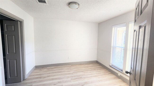 Photo - 22422 Deville Dr