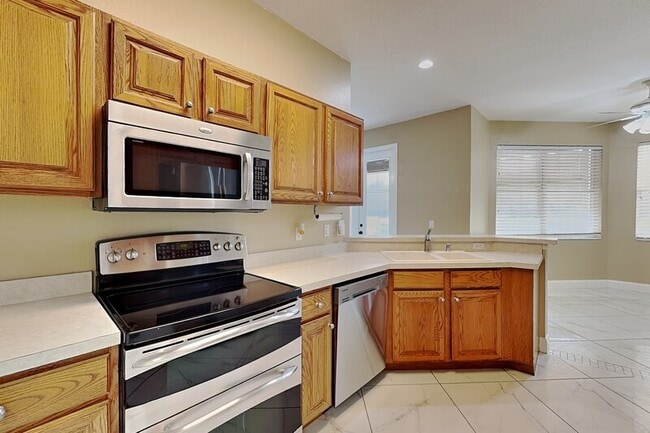 Photo - 1115 Bridgeway Blvd