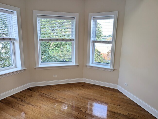 Photo - 4014 N Central Park Ave Unit 2E
