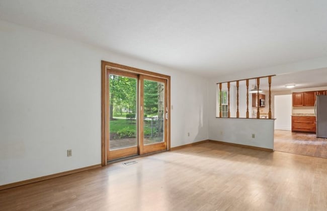 Photo - 5601 Sunset Dr