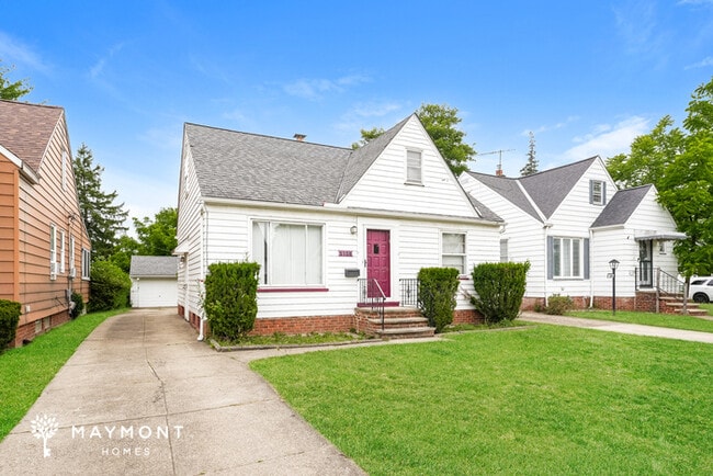 Photo - 5158 Arch St