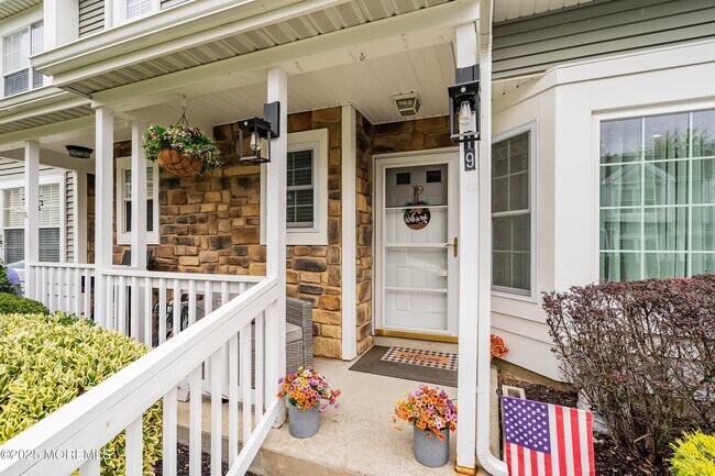 Photo - 19 Horseshoe Ct