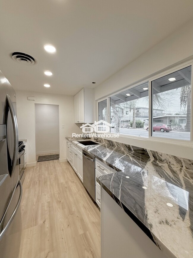 Photo - 7507 E Highland Ave