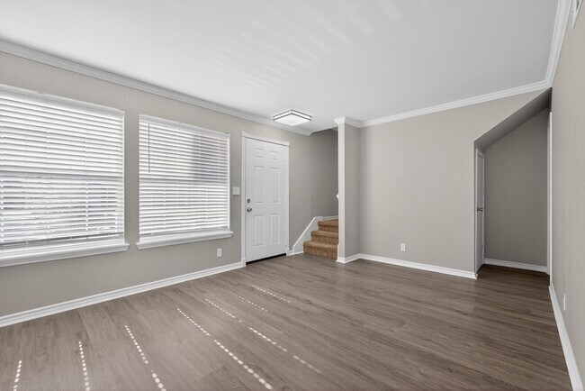 Photo - 1221 Cedar Post Ln Unit 3B