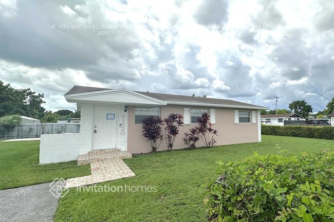 Building Photo - 11520 SW 193rd St Rental