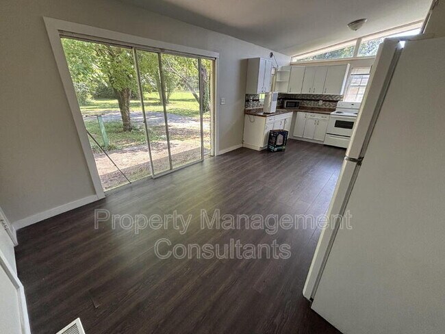 Photo - 2212 Old Blue Spring Rd NW