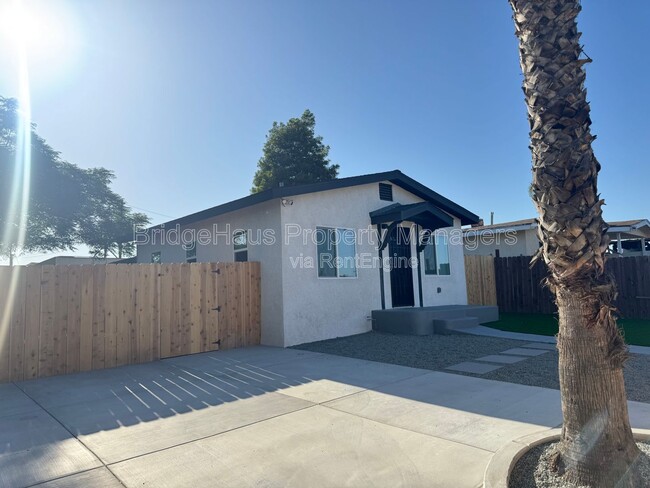 Photo - 220 Southlook Ave