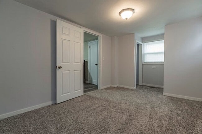 Photo - 1815 Avon St