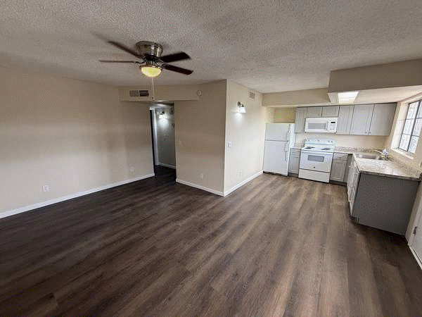 Photo - 45 N Phyllis Unit 212