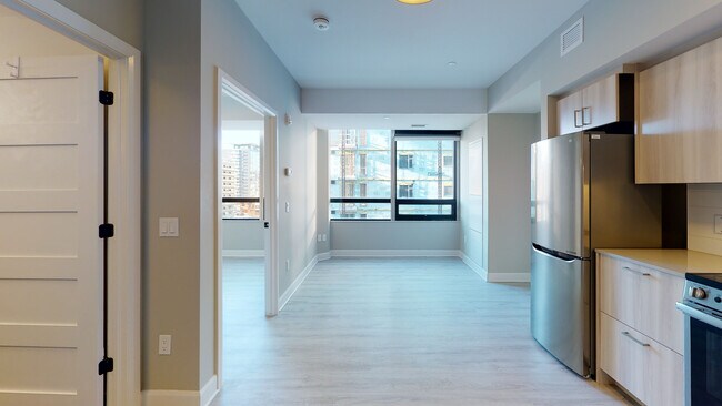 609 @ 170 - 170 Metcalfe Street