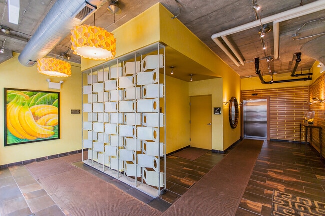 Photo - 1111 W 14th Pl Unit 321