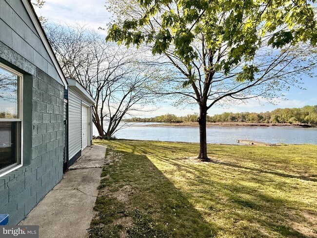 Photo - 6 Wharf St