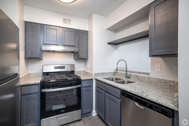 Photo - Northside Plaza Apartments