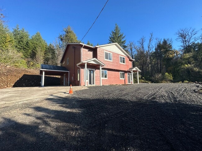 Building Photo - 00430-400 NW 7th AVE Unit #01