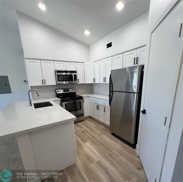 Photo - 2550 SW 18th Terrace Unidad 1810