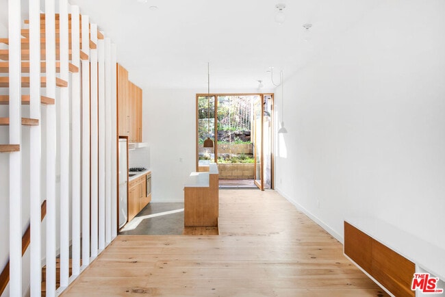 Photo - 1416 Fairbanks Pl