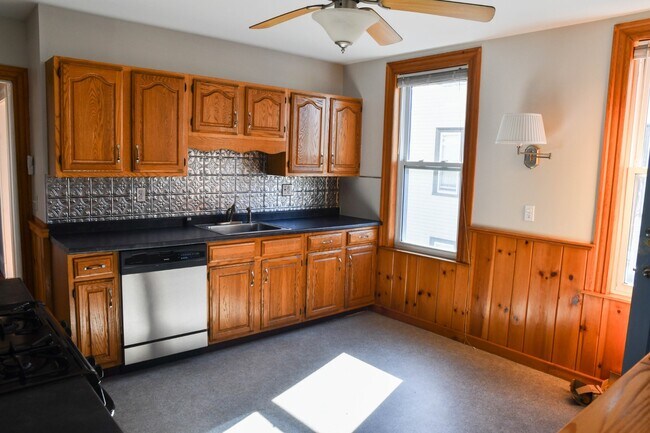 Photo - 86 Elmira St Unit 2