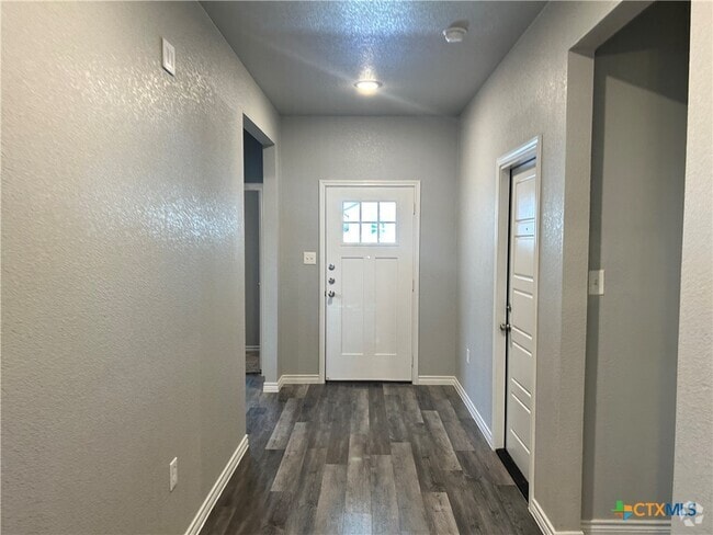 Building Photo - 7817 Purvis St Rental