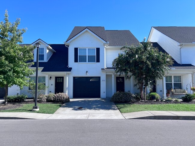 Building Photo - 3250 Clemons Cir Rental
