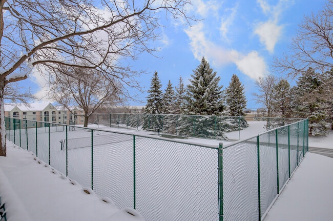 Photo - 4350 Trenton Ln N Unit 119