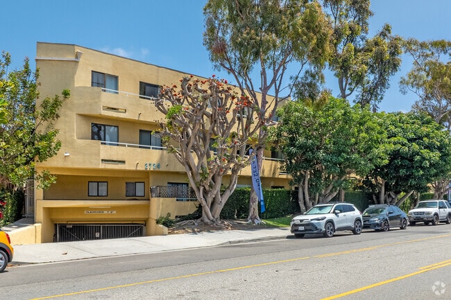 2724 Abbot Kinney Blvd.