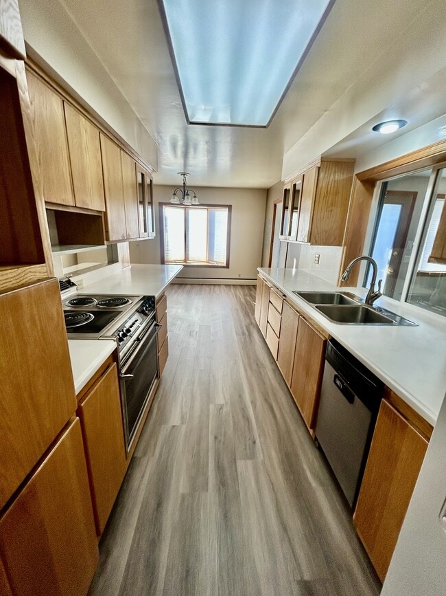 Photo - 606 Mead AvenueUnit A Mead