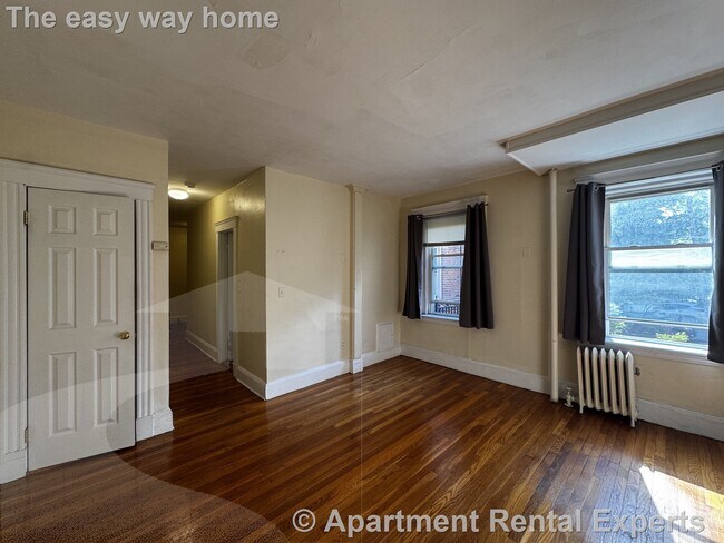 Building Photo - 6 Agassiz St Unit #3
