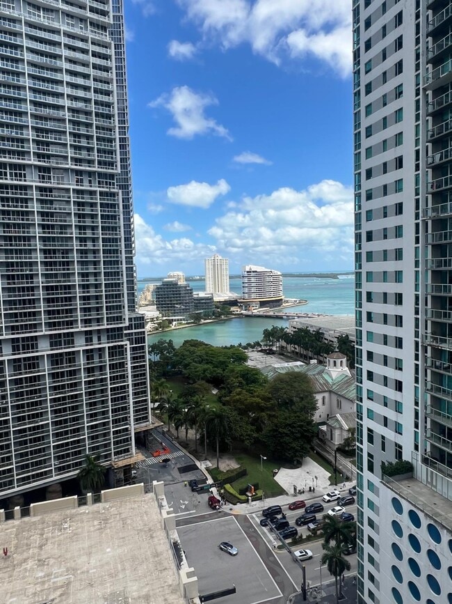 Photo - 77 SE 5th St Unit 2015