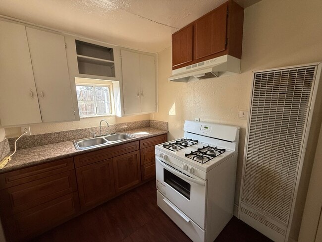 Photo - 1601 Virginia Ave Unidad Studio