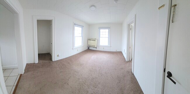 Photo - 129 E Main St Unidad Apt 2