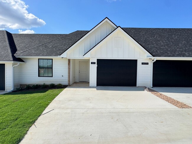 Photo - 14574 CR 2191 Unit 102