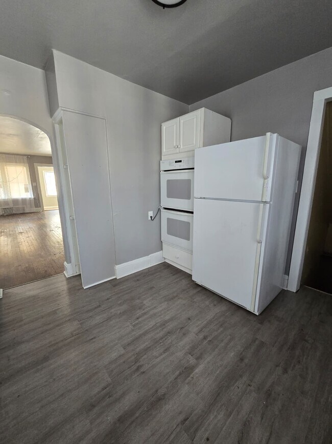 Photo - 2470 N 52nd St