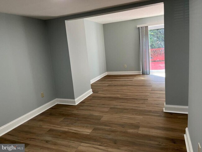 Photo - 8523 Pine Run Ct