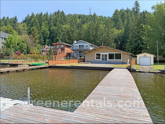 Waterfront Rambler on Summit Lake - Waterfront Rambler on Summit Lake House
