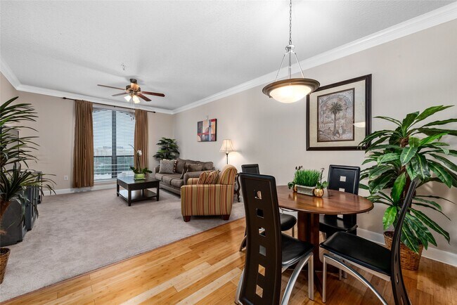 Photo - 2299 Lone Star Dr Unidad 512