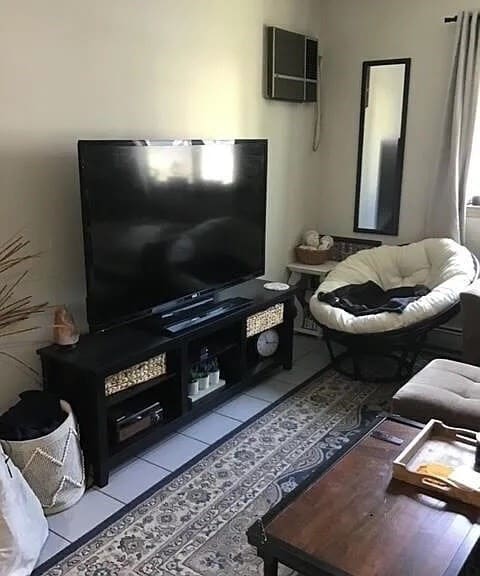 16 Marney St Unit 1