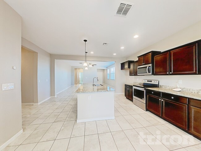 Photo - 2422 S 236th Dr