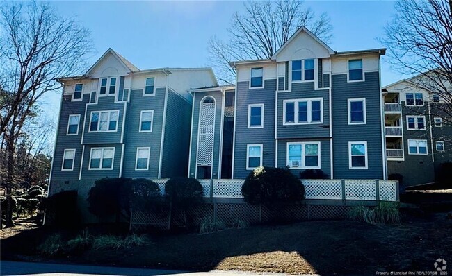 Building Photo - 6771 Willowbrook Dr Rental