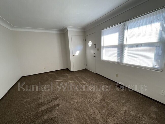 Photo - 4 Hickory Ct