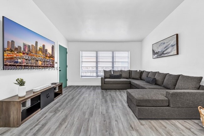 625 SW 110th Ave