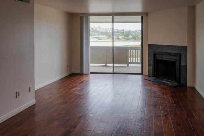 Building Photo - 3098 Rue D’Orleans Unit 205