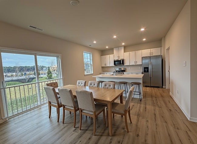 Photo - 212 Daytona Rd