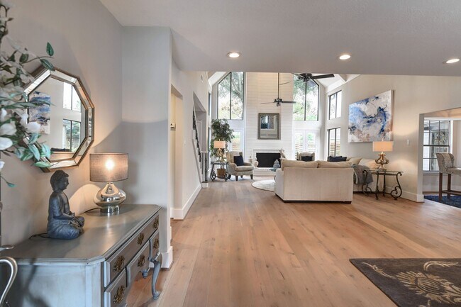 Photo - 1706 Cedar Creek Ct