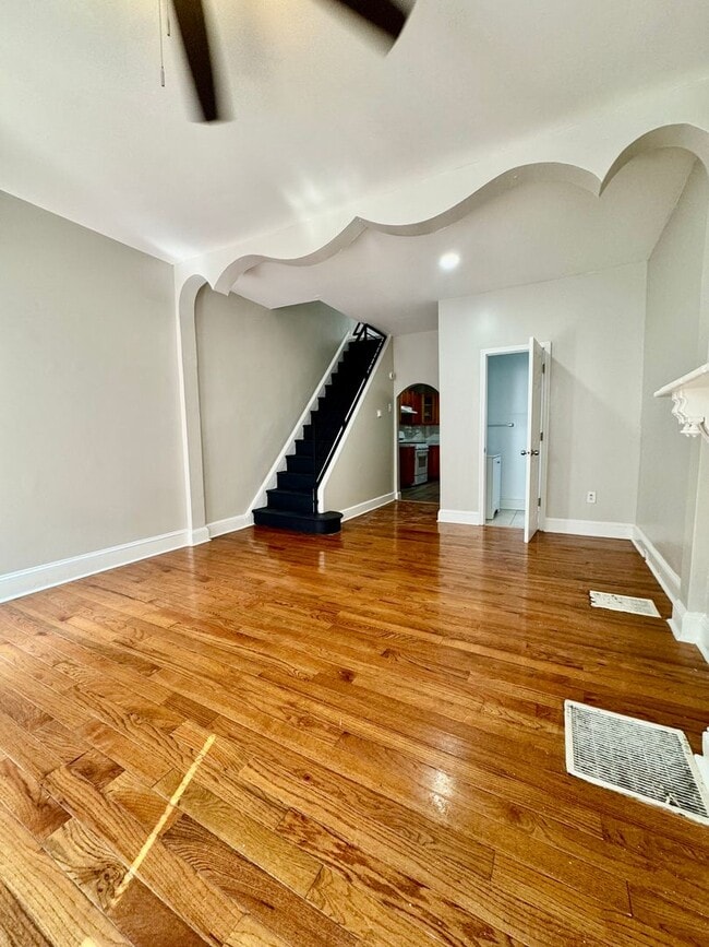 Building Photo - 2231 N Bouvier St Rental