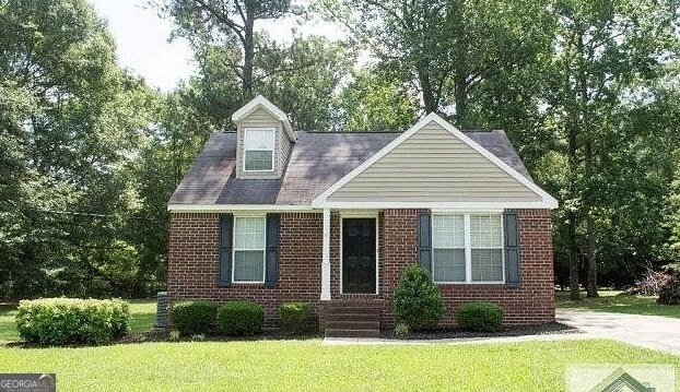 Building Photo - 1080 Maple Cir