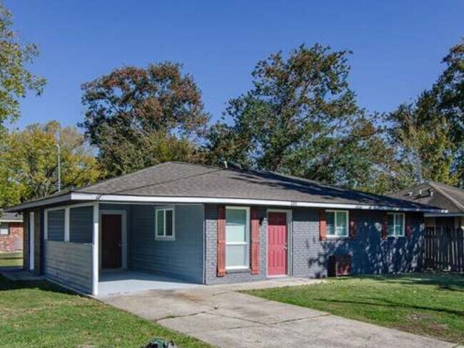 3 Bedroom Single Family Home in Baton Rouge - 3 Bedroom Single Family Home in Baton Rouge
